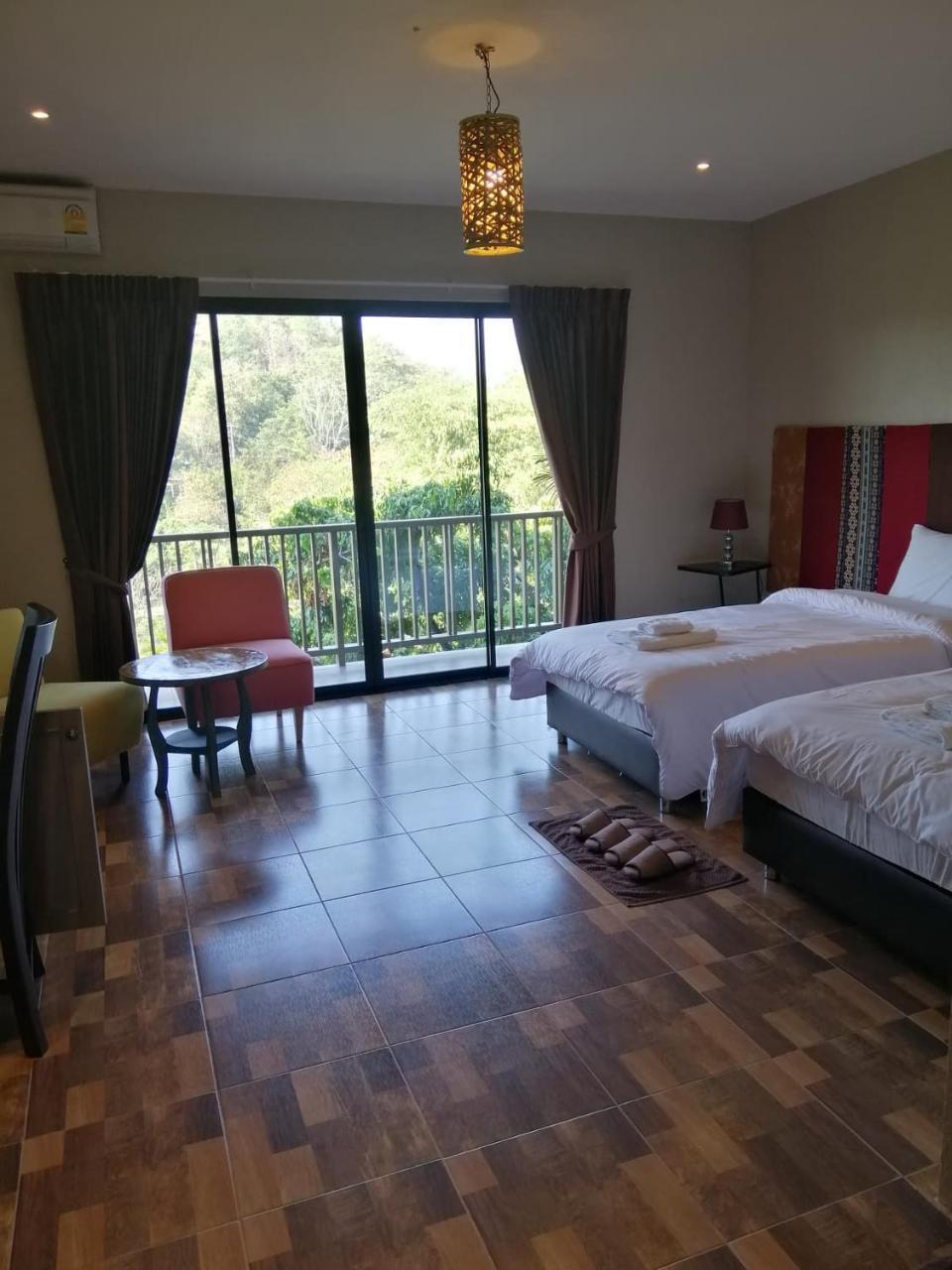 Thanburi Resort Чомтонг Екстер'єр фото
